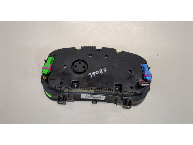 Панель приборов Volkswagen Golf 4 1997-2005