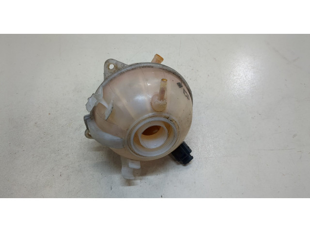 Бачок расширительный Volkswagen Caddy 2010-2015