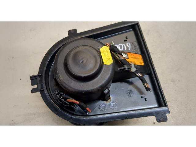 Моторчик печки  Volkswagen Golf 4 1997-2005 1J1819021A    1J1819021A   