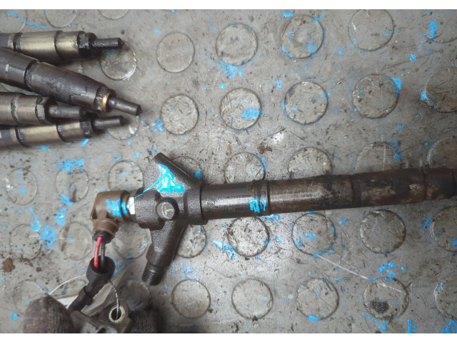 Форсунка топливная  Toyota RAV 4 2006-2013    2367029055     