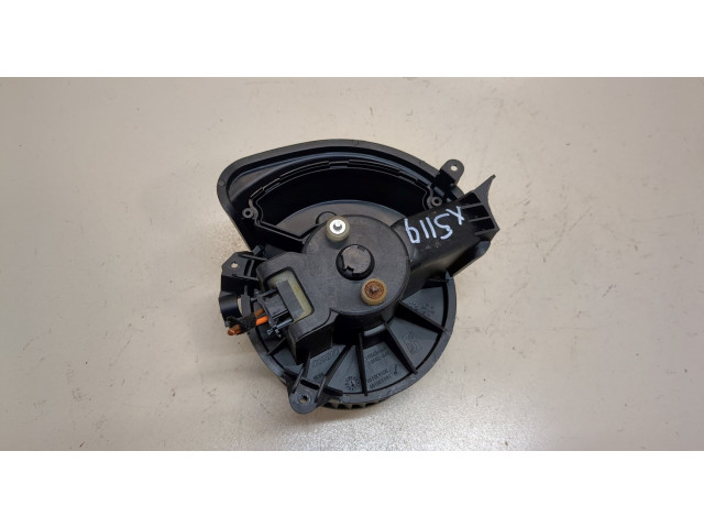 Моторчик печки  Fiat Punto Evo 2009-2012        