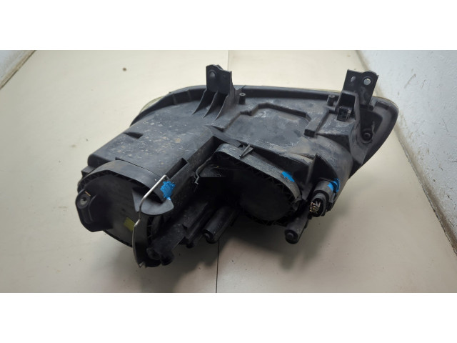 Фара передняя  Volkswagen Caddy 2004-2015 правая 