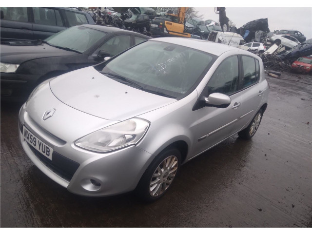 Стартер Renault Clio 2009-2012 1.5 8200584675b