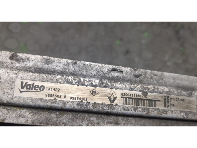 Интеркулер Nissan Primastar 2.0 8200411160