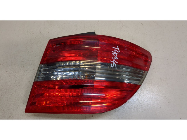 Задний фонарь        Mercedes B W245 2005-2012 