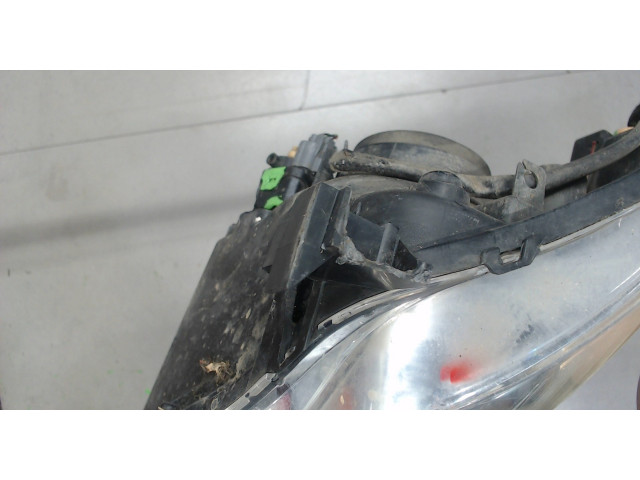 Фара передняя  Suzuki Swift 2003-2011 правая 