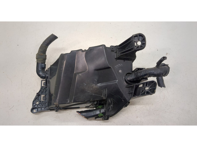 Блок предохранителей Lexus IS 2005-2013