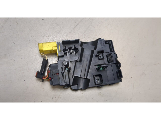 Блок комфорта Volkswagen Caddy 2004-2010