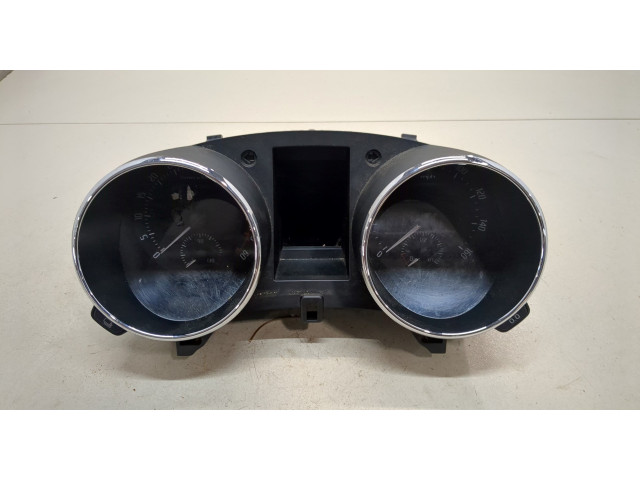 Панель приборов  Skoda Yeti 2009-2018       5L0920900K     