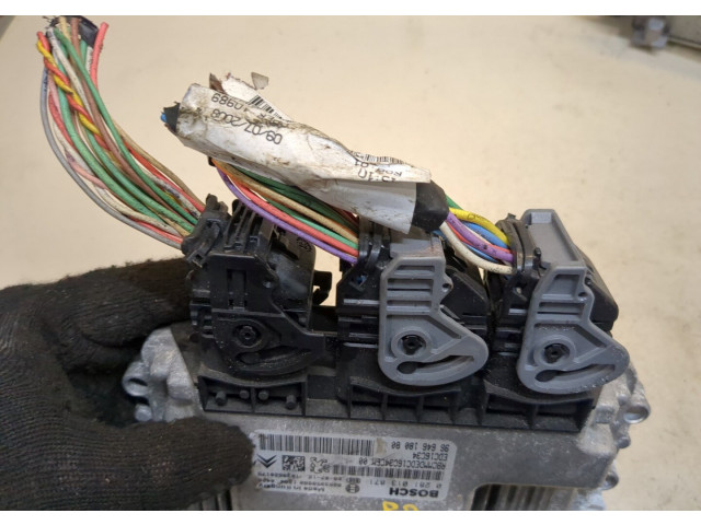 Блок управления двигателем  Peugeot Partner 2008-2012     