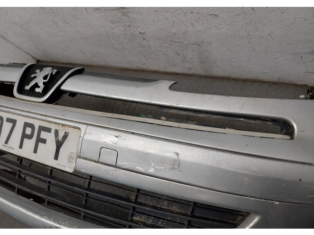 Бампер  Peugeot 807 передний   