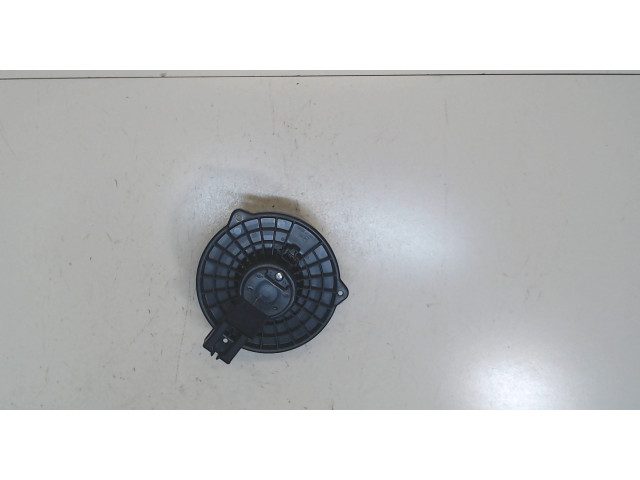 Моторчик печки Mazda CX-5 2012-2017 872700069 872700069