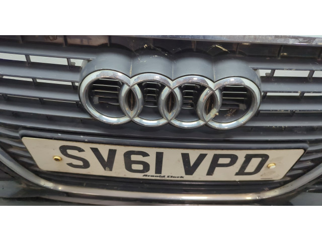 Бампер  Audi A1 (8X) 2010-2018 передний   