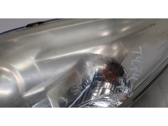 Фара передняя Mazda 5 (CR) 2005-2010 левая