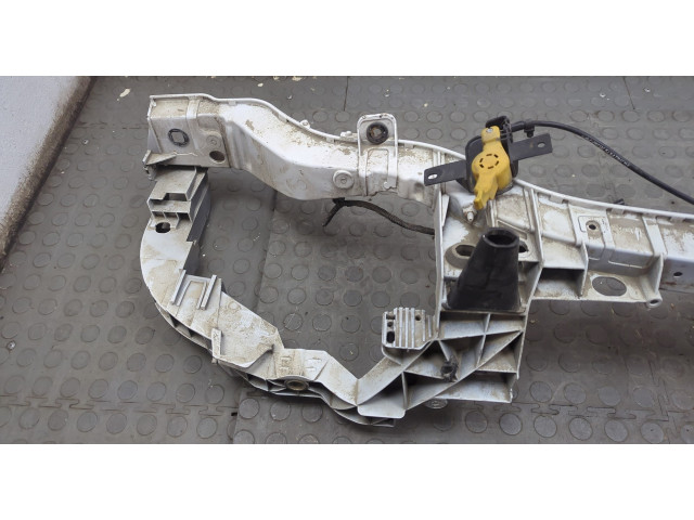 Замок капота  Ford Escape 2015-2019     