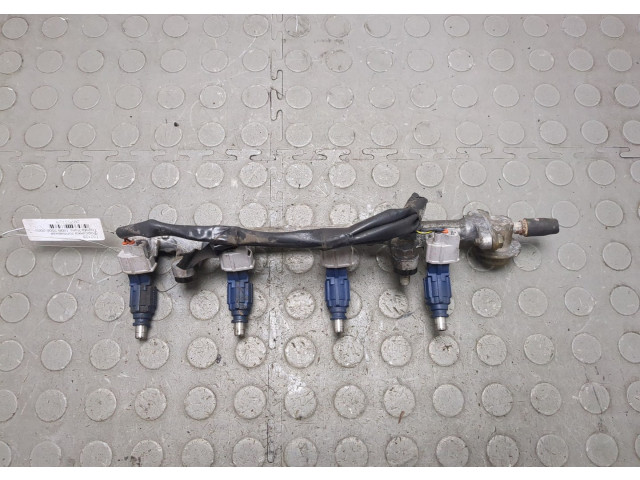 Форсунка топливная Toyota Yaris 1999-2006 2320909010, 2380723021