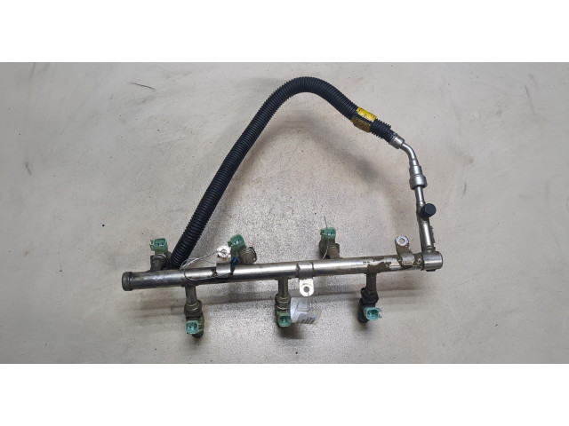 Форсунка топливная Cadillac CTS 2002-2007