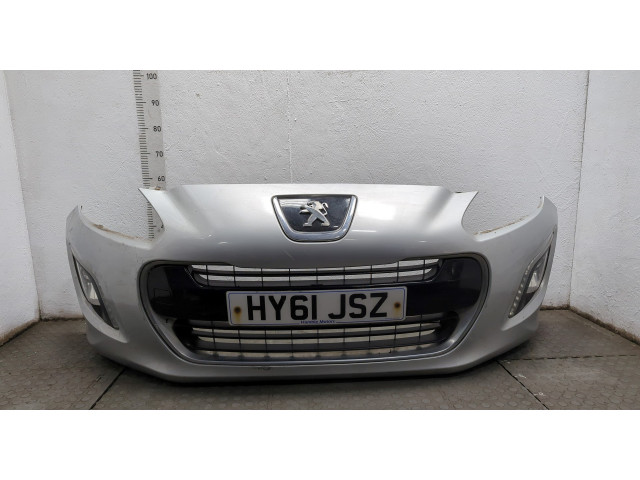 Бампер  Peugeot 308 2007-2013 передний   