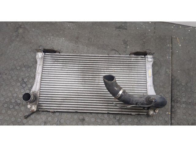 Интеркулер  Toyota Verso 2009-2018   JD1271003521    