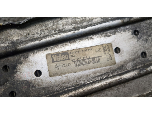 Интеркулер Volkswagen Beetle 1998-2010 1.9 1C0145803G