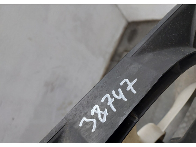 Вентилятор радиатора  Nissan 100NX           