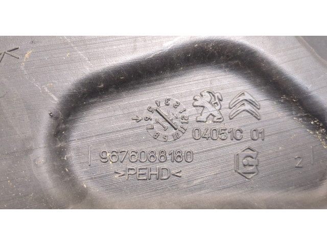 Бачок омывателя Citroen C4 Picasso 2013-2016 9676088180