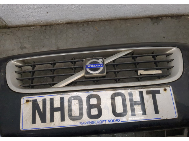Бампер  Volvo V50 2004-2012 передний   