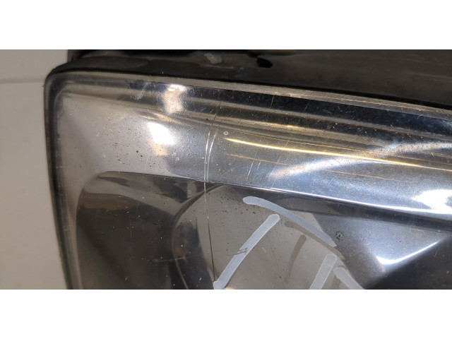 Фара передняя  KIA Sorento 2002-2009 правая 