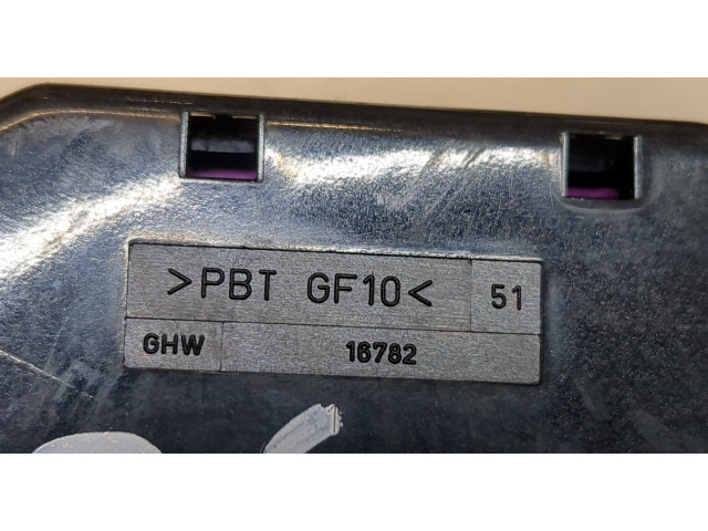 Блок предохранителей  Skoda Fabia 1999-2004         