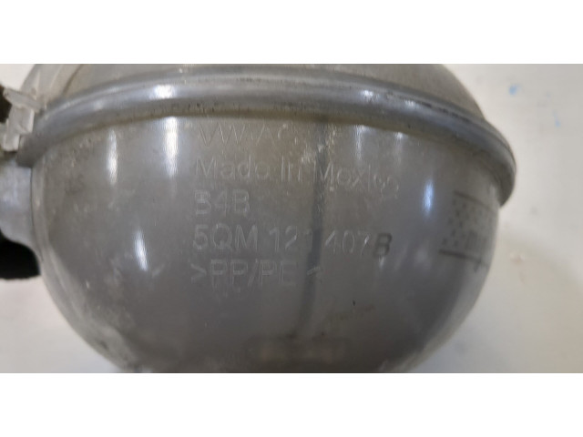 Бачок расширительный Volkswagen Jetta 7 2018-