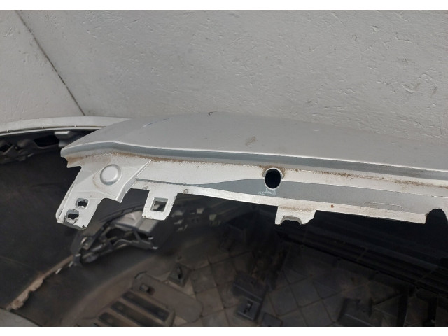 Бампер  Peugeot 5008 2009-2016 передний    