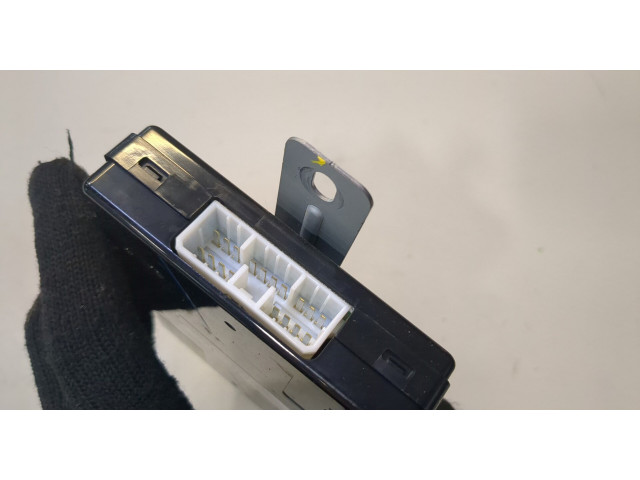 Блок комфорта  Honda Crosstour      81228tp6a01  