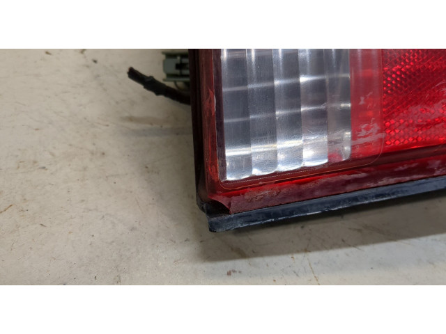 Задний фонарь          