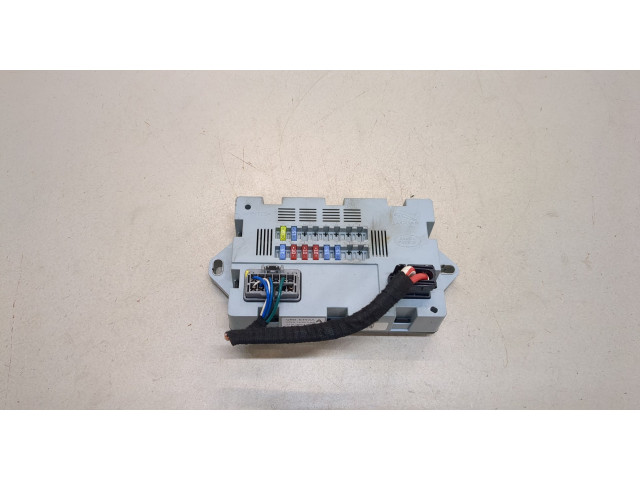 Блок предохранителей Jaguar XE 2015-