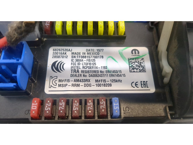 Блок предохранителей  Jeep Compass 2017-2021         