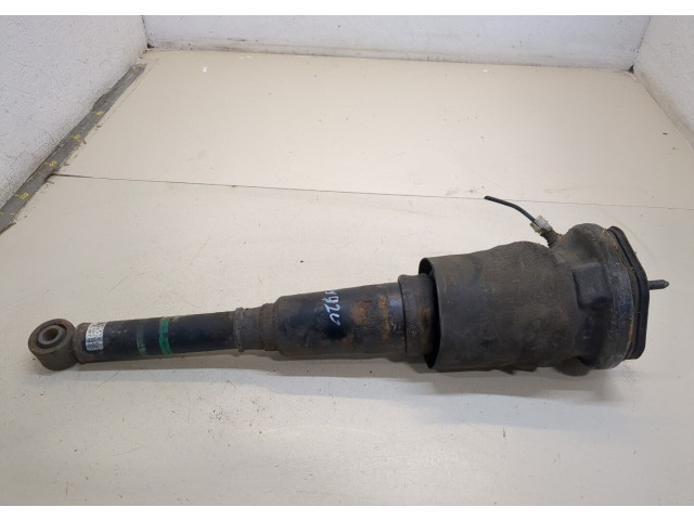 Стойка амортизатора Lexus LS430 UCF30 2000-2006