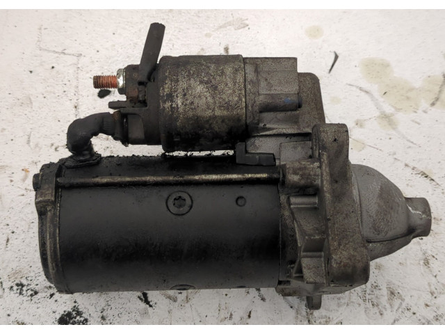 Стартер  Renault Trafic 2001-2014      