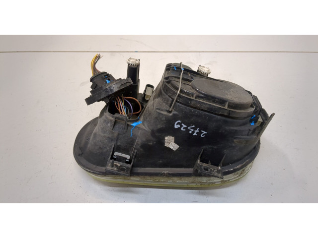 Фара передняя Volkswagen Golf 4 1997-2005 правая