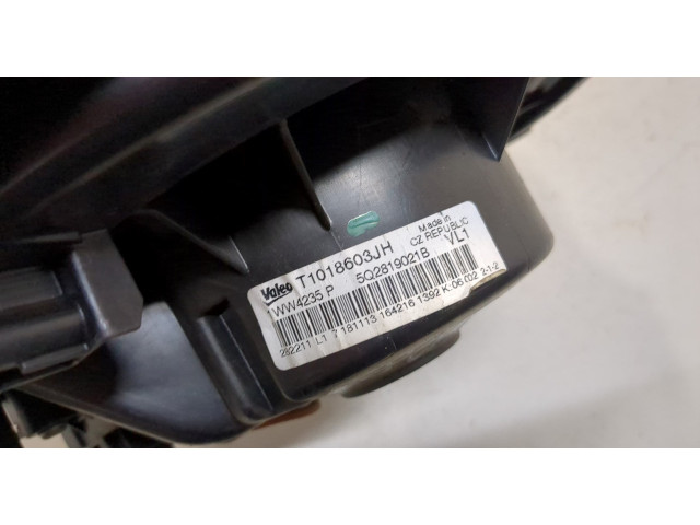 Моторчик печки  Skoda Octavia (A7) 2013-2023        