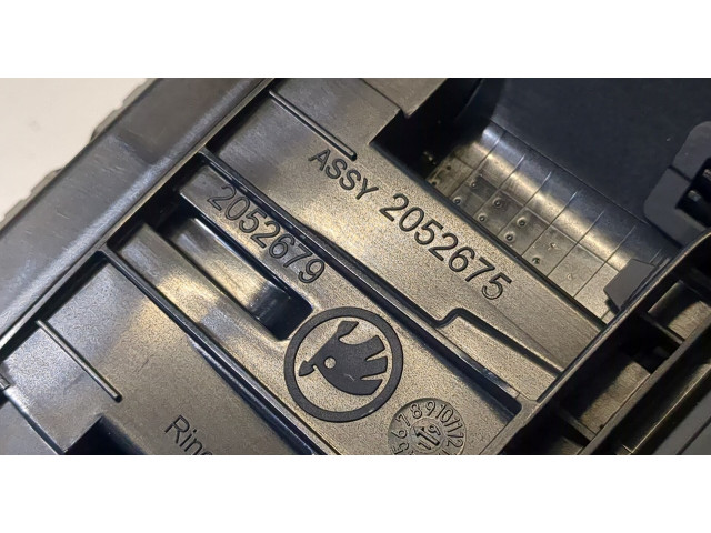 Панель приборов Skoda Octavia (A7) 2017-2021