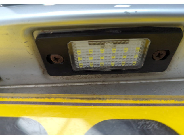 Замок багажника  Skoda Fabia 1999-2007       