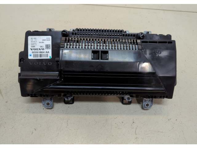 Панель приборов  Volvo S90 2016-2020            