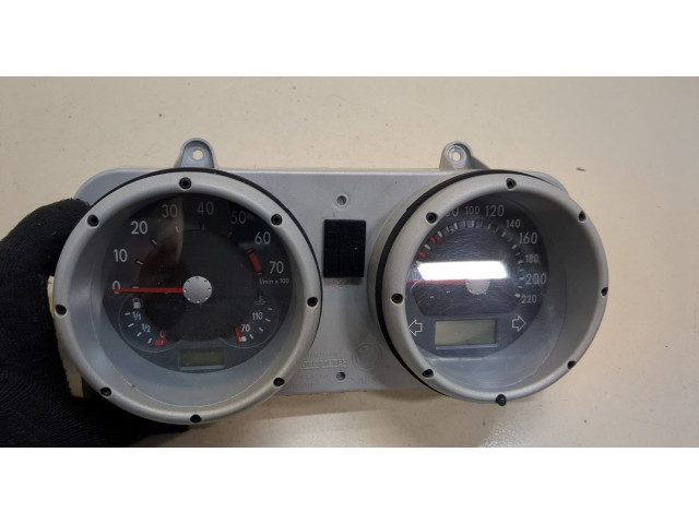 Панель приборов  Volkswagen Lupo            