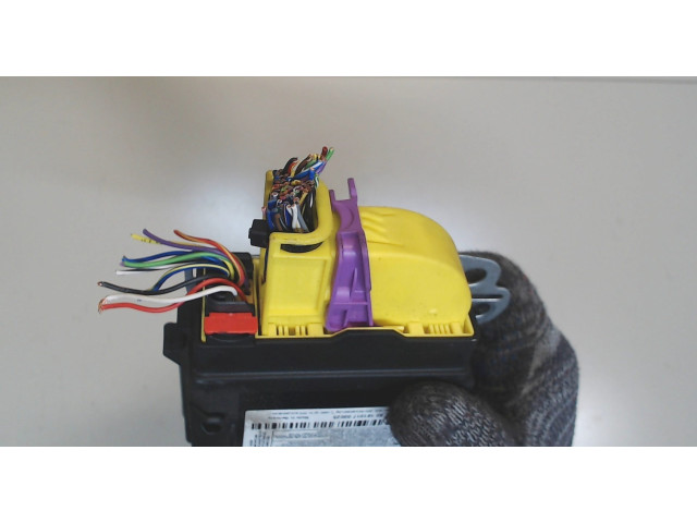 Блок управления подушками безопасности  Mercedes CLA C117 2013-     