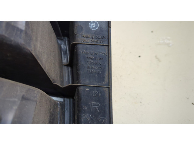 Задний фонарь     71742458     