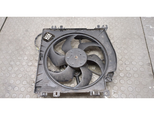 Вентилятор радиатора  Renault Clio 2005-2009           