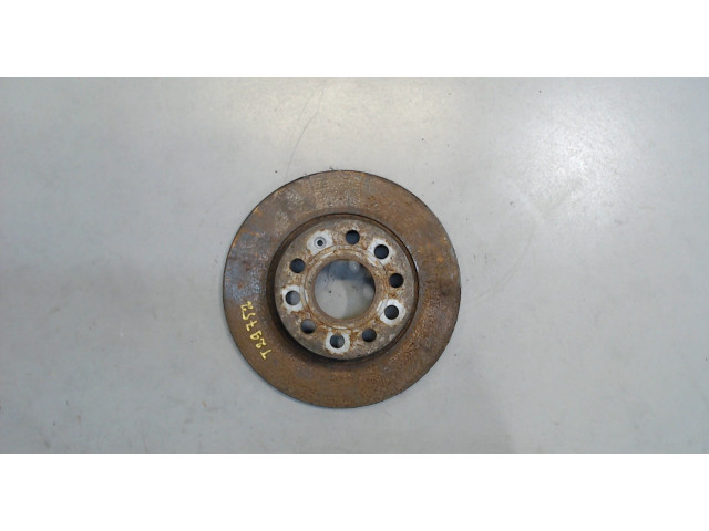 Диск тормозной  Volkswagen Golf 6 2009-2012 1.  задний   6  1K0615601AA      
