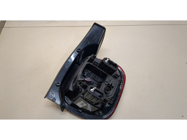 Задний фонарь 265558217R