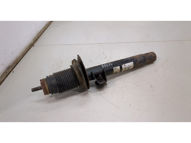 Стойка амортизатора Volkswagen Golf 4 1997-2005 1J0413031S