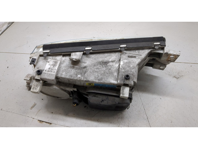 Фара передняя  Skoda Octavia Tour 1996-2011 правая 